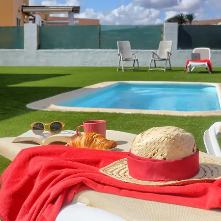 Blue Sky Golf Villa *